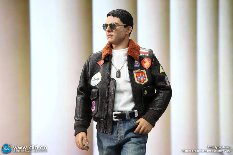 Load image into Gallery viewer, Top Gun - Pete Mitchell Naval Aviator Lieutenant - MINT IN BOX
