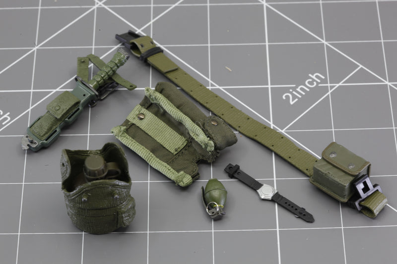 Load image into Gallery viewer, BAM 1/6 Canteen Gear Set 2

