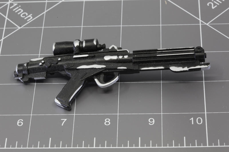 Load image into Gallery viewer, BAM 1/6 Star Wars Gun 3 (Hasbro)
