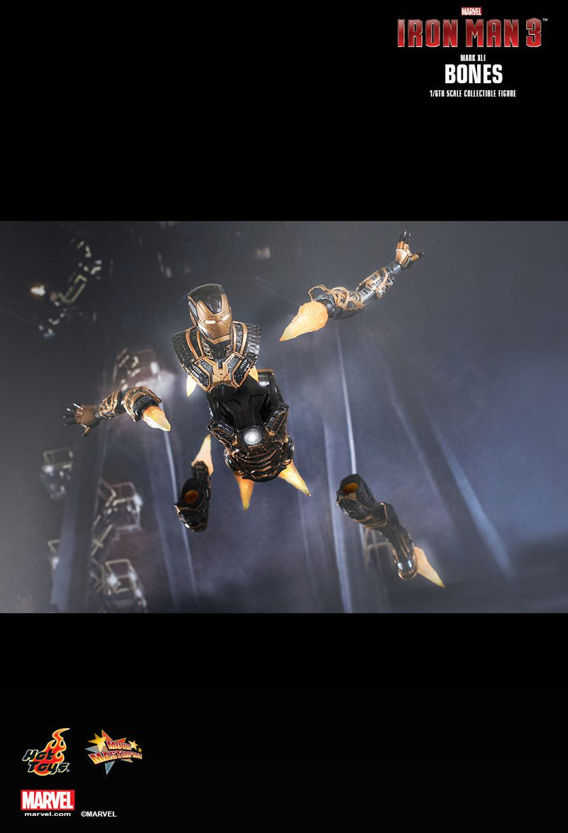 Load image into Gallery viewer, Iron Man 3 - Mark XII Bones - MINT IN BOX
