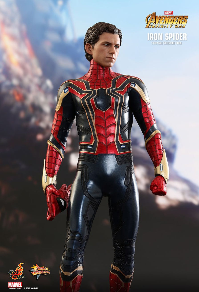 Load image into Gallery viewer, Avengers Infinity War Iron Spider - Light Up Magnetic Masked Head Sculpt
