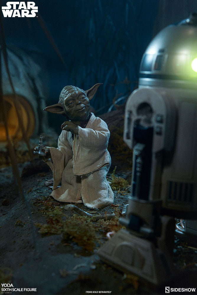 Load image into Gallery viewer, Star Wars: The Empire Strikes Back - Yoda - MINT IN OPEN BOX
