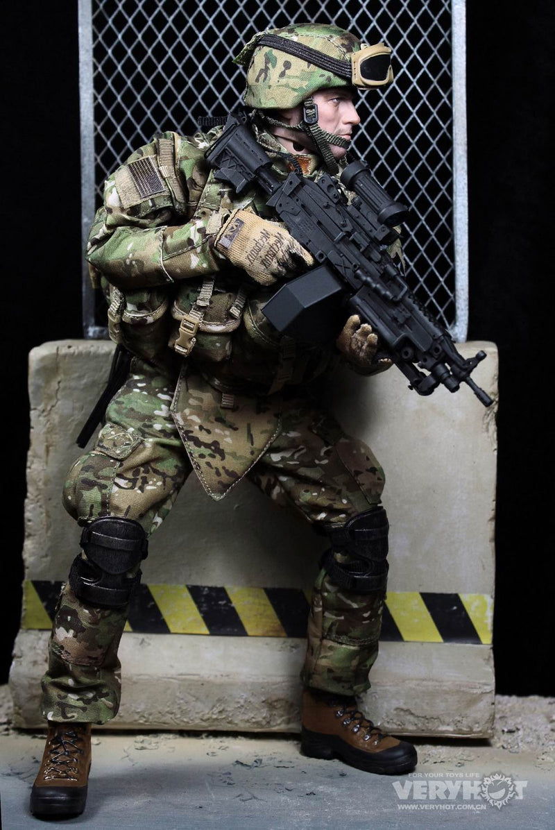 Load image into Gallery viewer, 2nd Infantry Gunner - Black Radio
