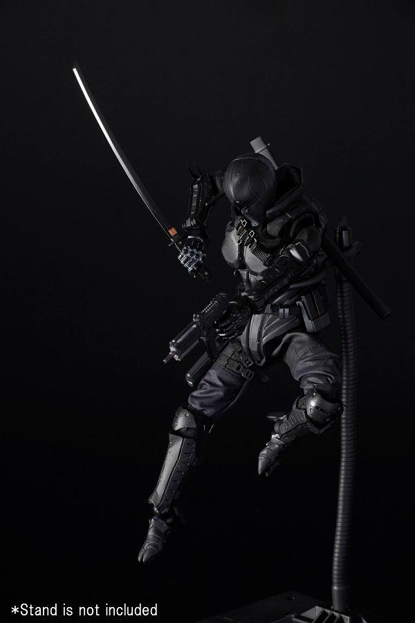 Load image into Gallery viewer, GI JOE - Snake Eyes - Male Body w/Uniform, Hands, &amp; Multi Piece Head
