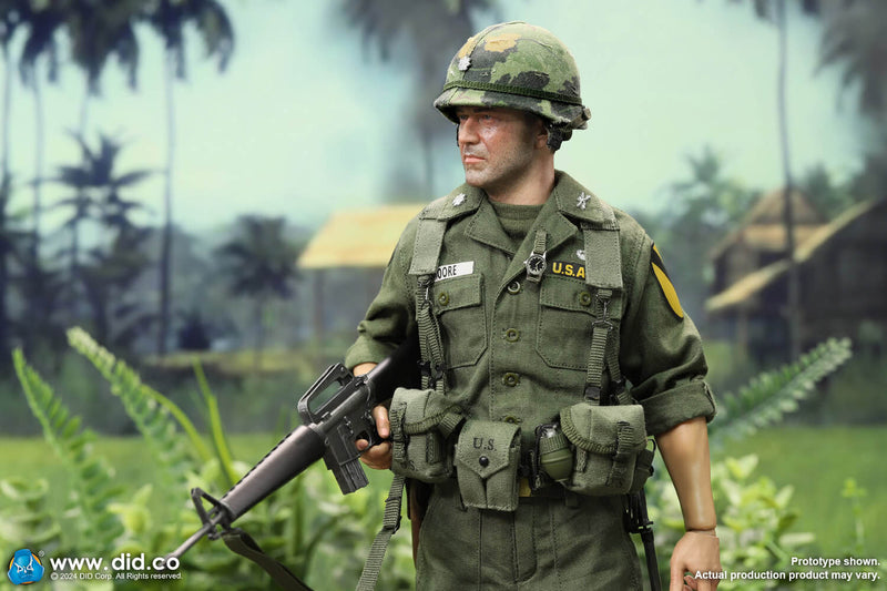 Load image into Gallery viewer, Vietnam - U.S. Army Lt. Col. Moore - MINT IN BOX
