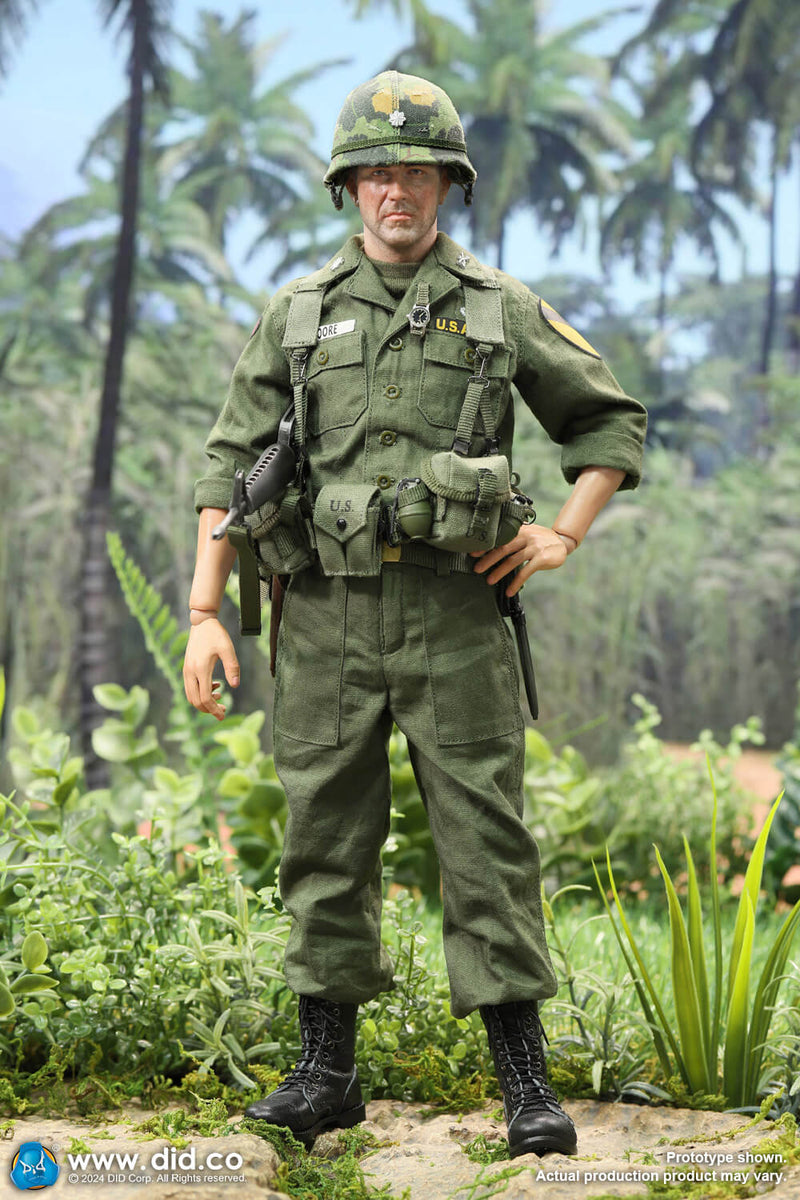 Load image into Gallery viewer, Vietnam - U.S. Army Lt. Col. Moore - MINT IN BOX
