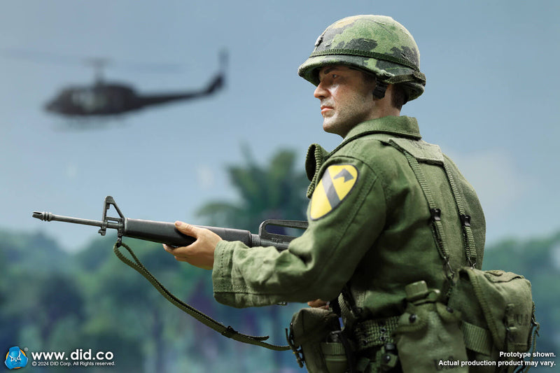 Load image into Gallery viewer, Vietnam - U.S. Army Lt. Col. Moore - MINT IN BOX
