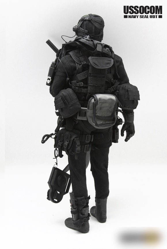 Load image into Gallery viewer, USSOCOM - Navy Seal UDT - Full Figure - MINT IN BOX
