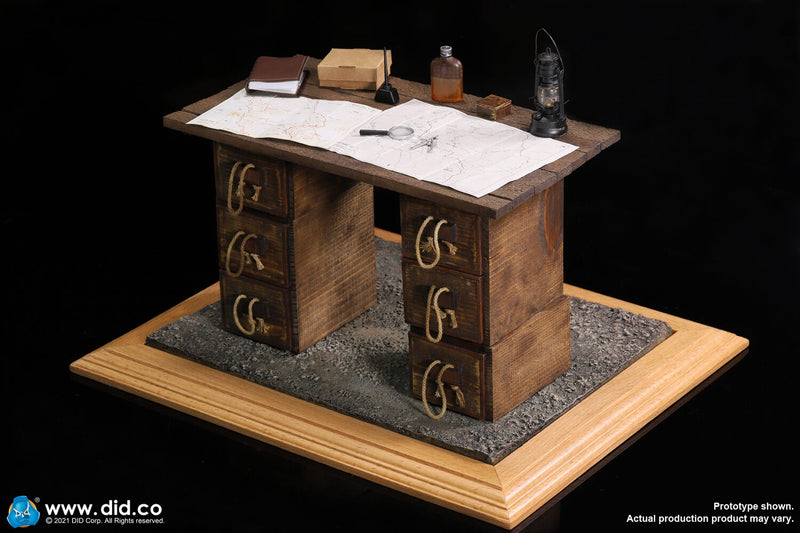 Load image into Gallery viewer, WWI - War Desk Diorama - MINT IN BOX
