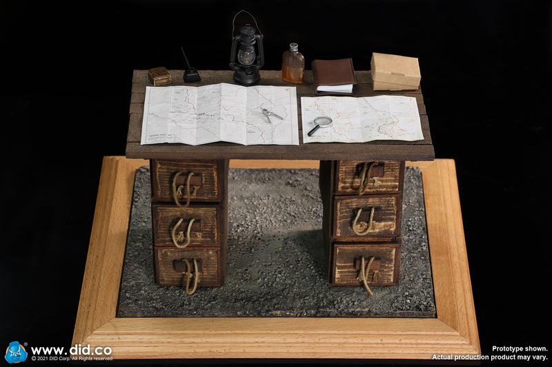 Load image into Gallery viewer, WWI - War Desk Diorama - MINT IN BOX
