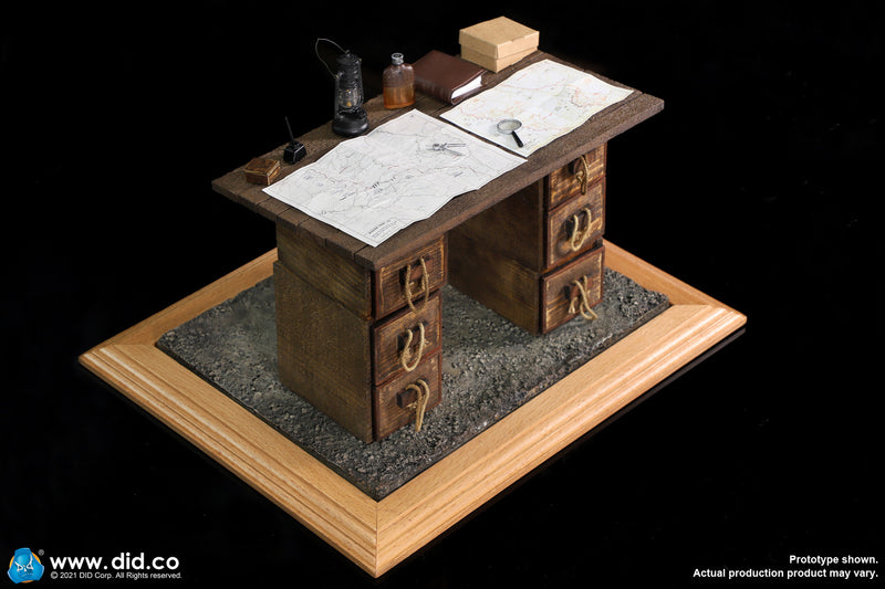 Load image into Gallery viewer, WWI - War Desk Diorama - MINT IN BOX
