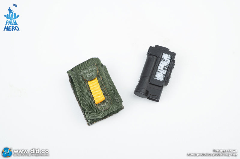 Load image into Gallery viewer, 1/12 Scale - Top Gun - Pete Mitchell - OD Green G-Suit

