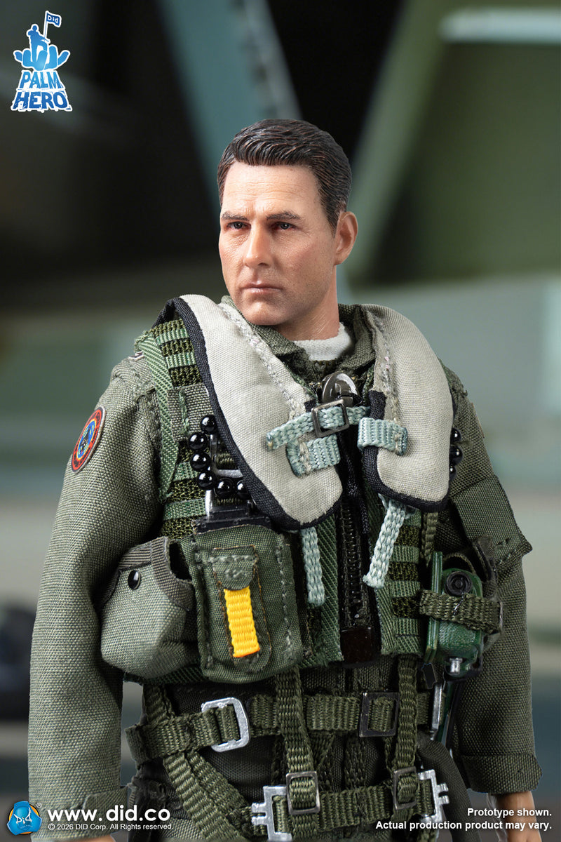 Load image into Gallery viewer, 1/12 Scale - Top Gun - Pete Mitchell - MINT IN BOX
