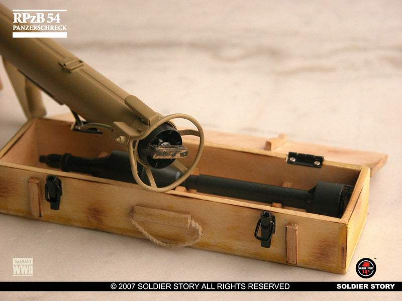 Load image into Gallery viewer, German WWII - Tan Metal RPzB 54 Panzerschreck - MINT IN BOX
