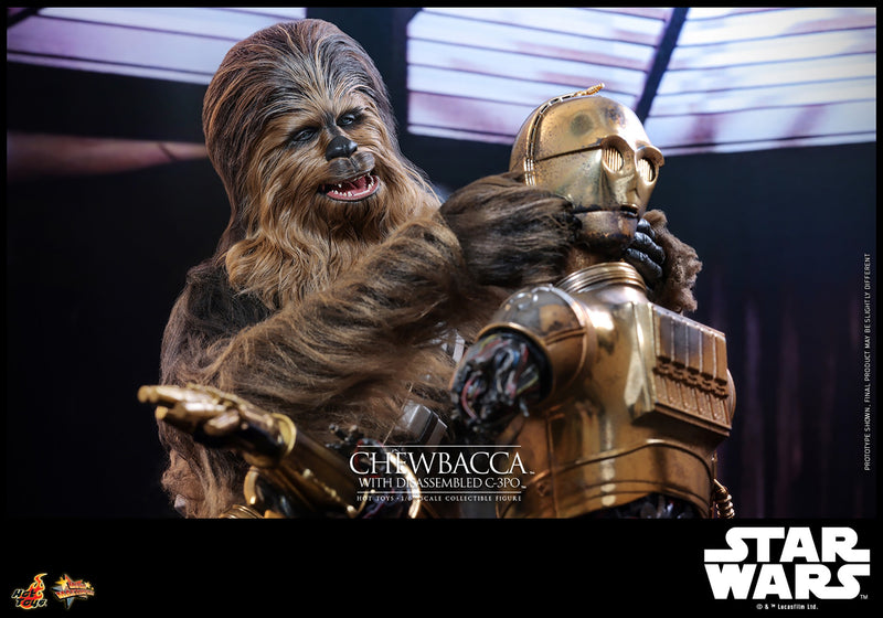 Load image into Gallery viewer, Star Wars: TESB - Chewbacca w/Disassembled C-3PO - MINT IN BOX
