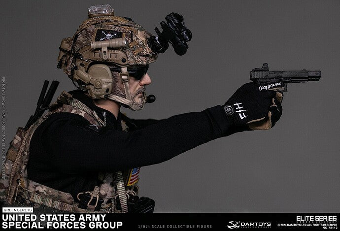 Load image into Gallery viewer, PREORDER DEPOSIT United States Army Special Forces Group Green Berets - MINT IN BOX
