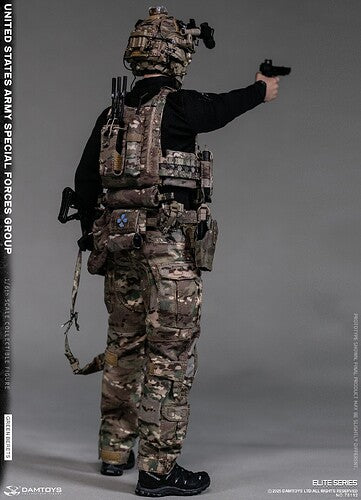 Load image into Gallery viewer, PREORDER DEPOSIT United States Army Special Forces Group Green Berets - MINT IN BOX
