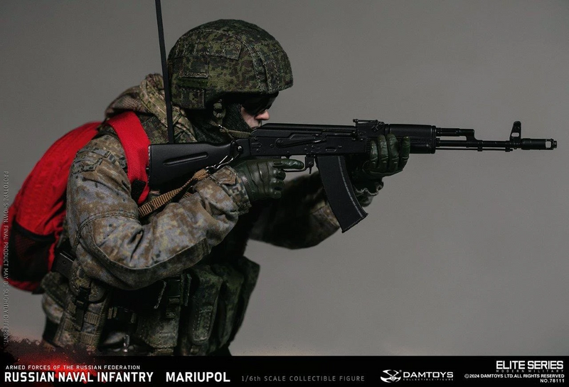 Load image into Gallery viewer, PREORDER DEPOSIT Russian Naval Infantry Commander Mariupol - MINT IN BOX
