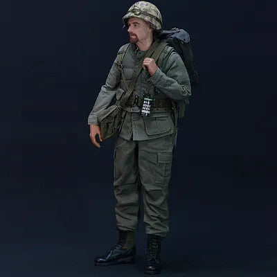 Load image into Gallery viewer, 1968 Vietnam War United States Army Hospital Corpsman In Hue - MINT IN BOX
