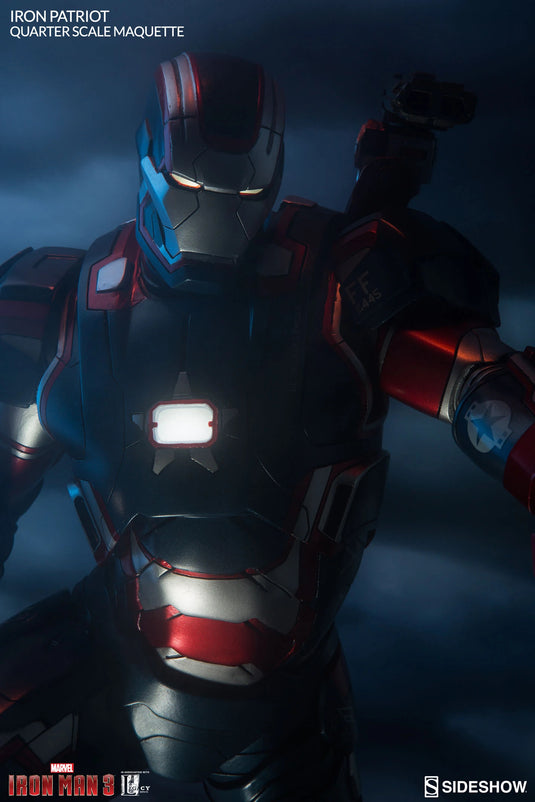 1/4 Scale - Iron Patriot - Maquette - MINT IN OPEN BOX