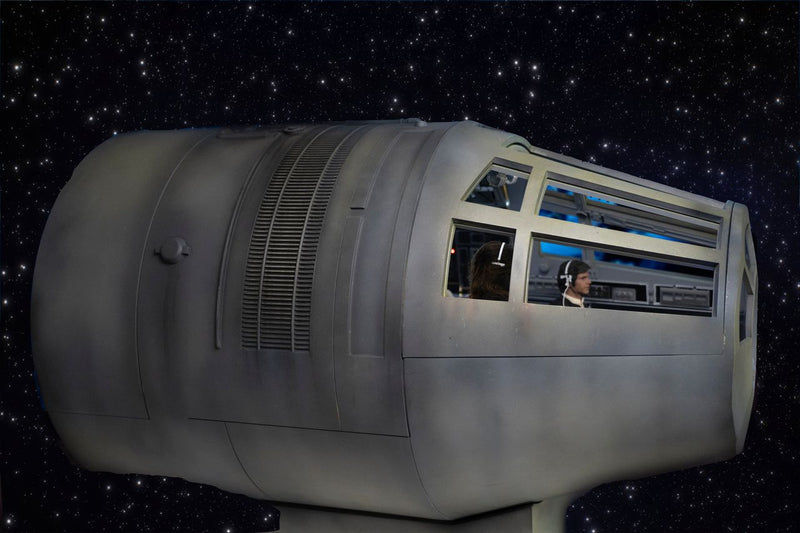 Load image into Gallery viewer, Star Wars - Millennium Falcon Cockpit - MINT IN BOX
