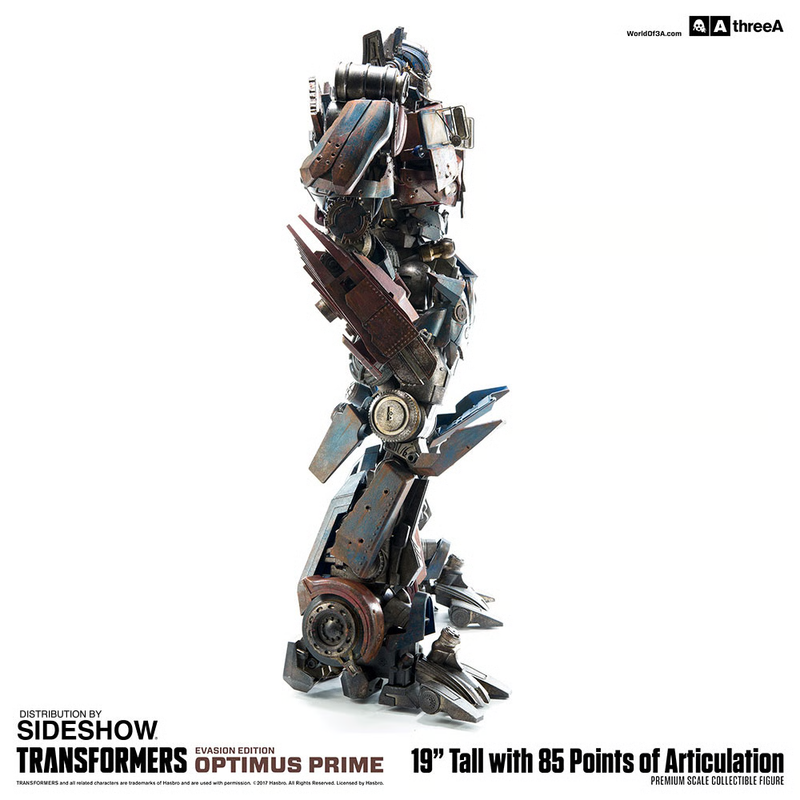 Load image into Gallery viewer, Transformers Age of Extinction Optimus Prime Evasion Edition - MINT IN BOX
