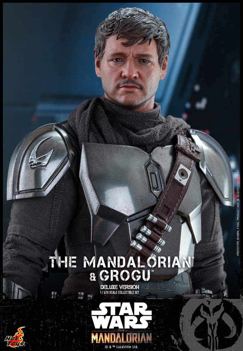 Load image into Gallery viewer, The Mandalorian &amp; Grogu - Gloved Hand Set
