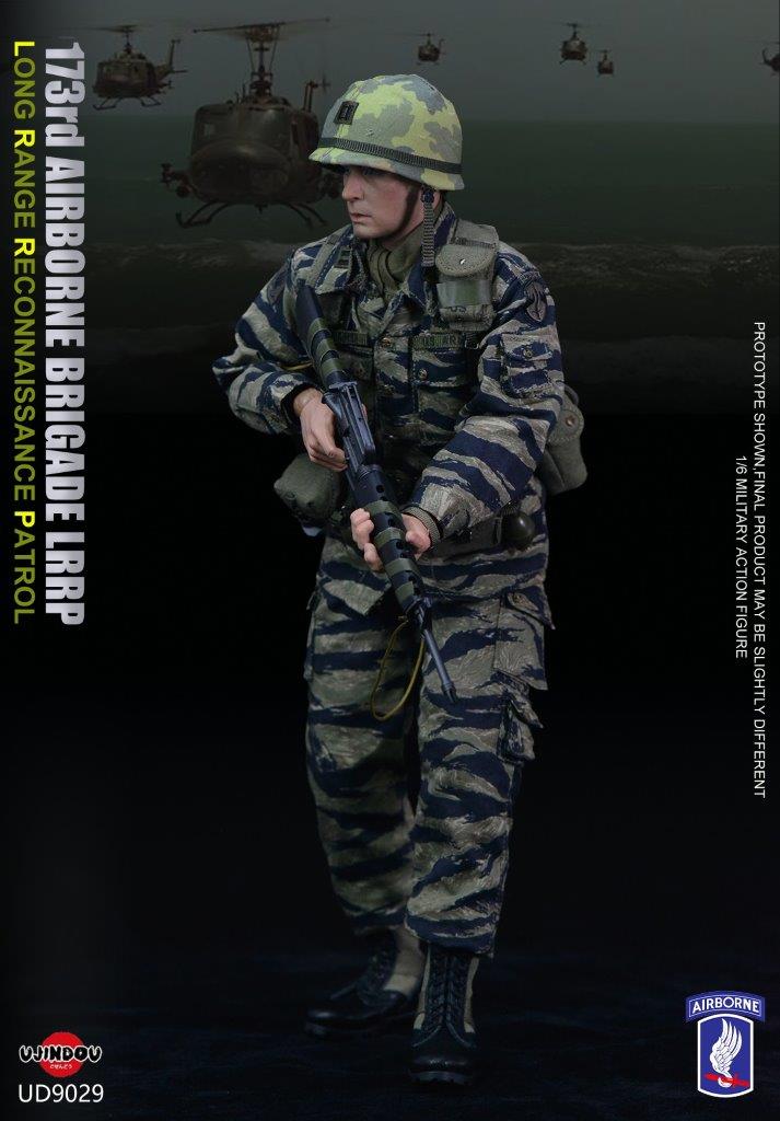 Load image into Gallery viewer, Vietnam US Army LRRP - M16 Rifle w/Sling
