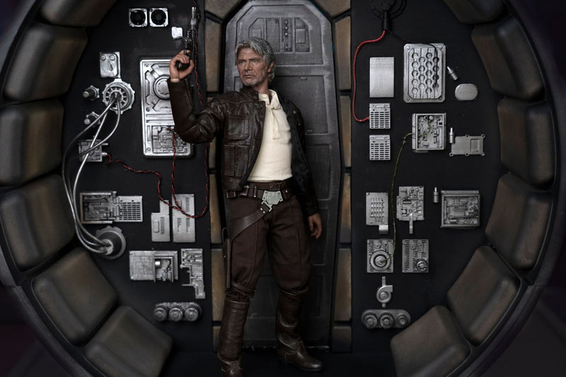 Load image into Gallery viewer, Star Wars - Millennium Falcon Cockpit - MINT IN BOX
