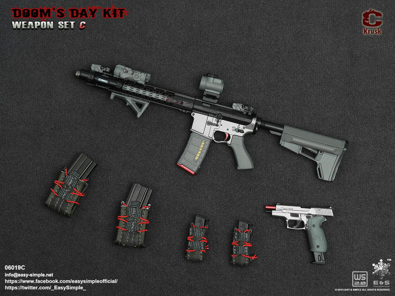 Load image into Gallery viewer, Dooms Day Weapons Kit C "Krusk" - MINT IN BOX
