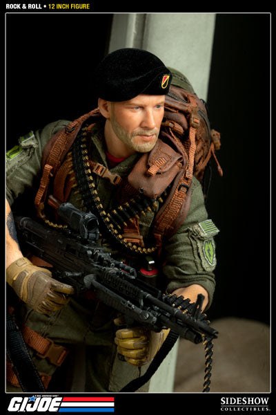 GI JOE - Machine Gunner Rock 'N' Roll - Ex. - MINT IN BOX