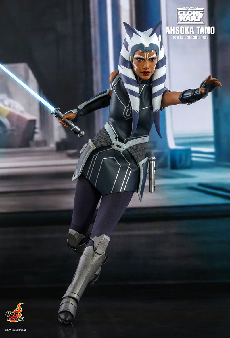 Load image into Gallery viewer, Star Wars The Clone Wars - Ahsoka - MINT IN BOX
