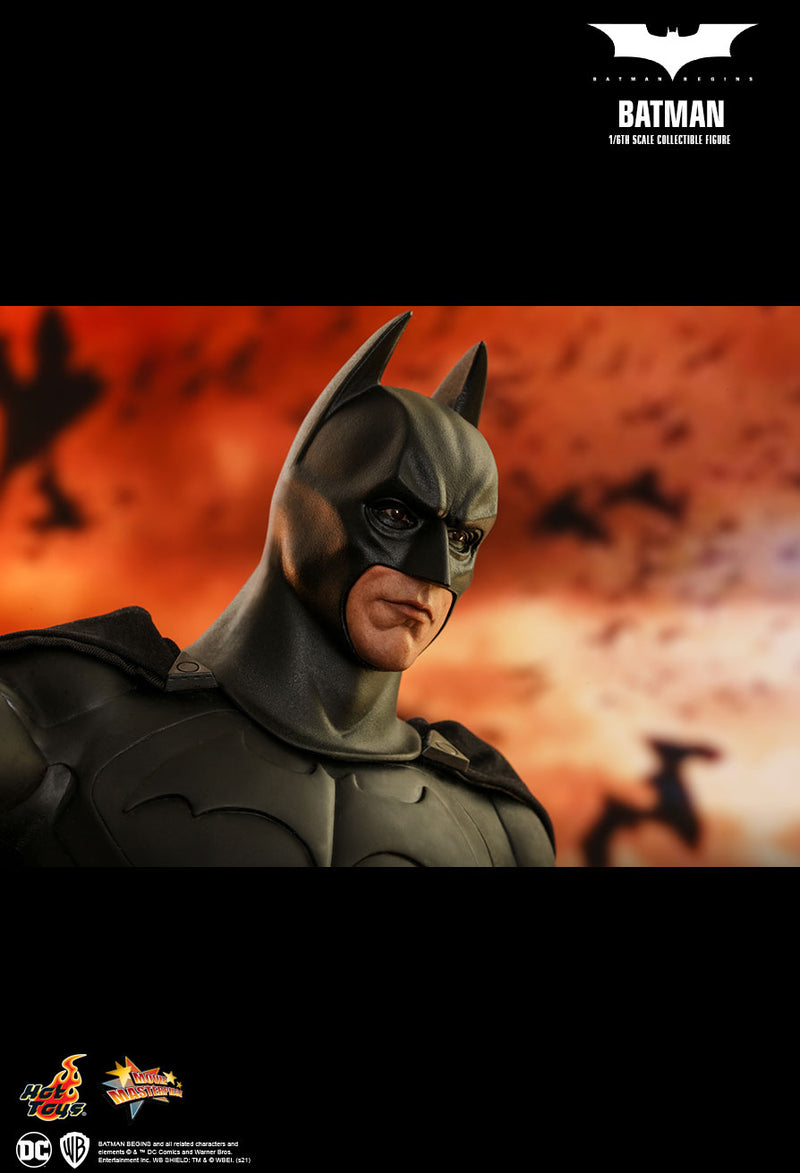 Load image into Gallery viewer, Batman Begins - Batman - MINT IN BOX
