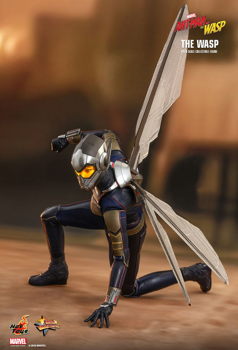 Load image into Gallery viewer, Ant-Man &amp; The Wasp - The Wasp - MINT IN BOX
