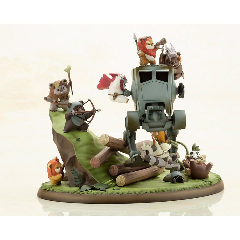 Load image into Gallery viewer, Other Scale - Battle of Endor Little Rebels Model Kit - MINT IN BOX
