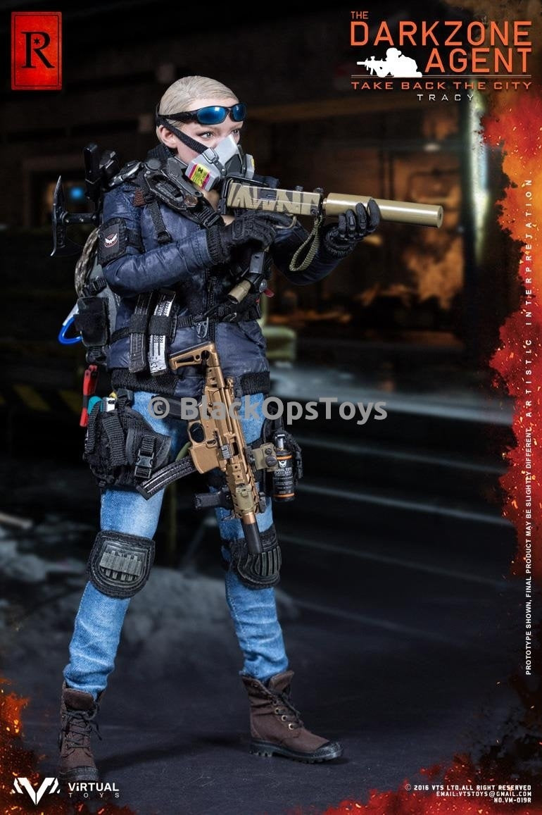 Load image into Gallery viewer, VTS The Division Darkzone Agent Tracy &quot;R&quot; Blue Coat Version Mint in Box
