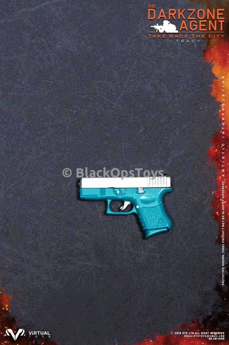 Load image into Gallery viewer, VTS The Division Darkzone Agent Tracy &quot;R&quot; Blue Coat Version Mint in Box
