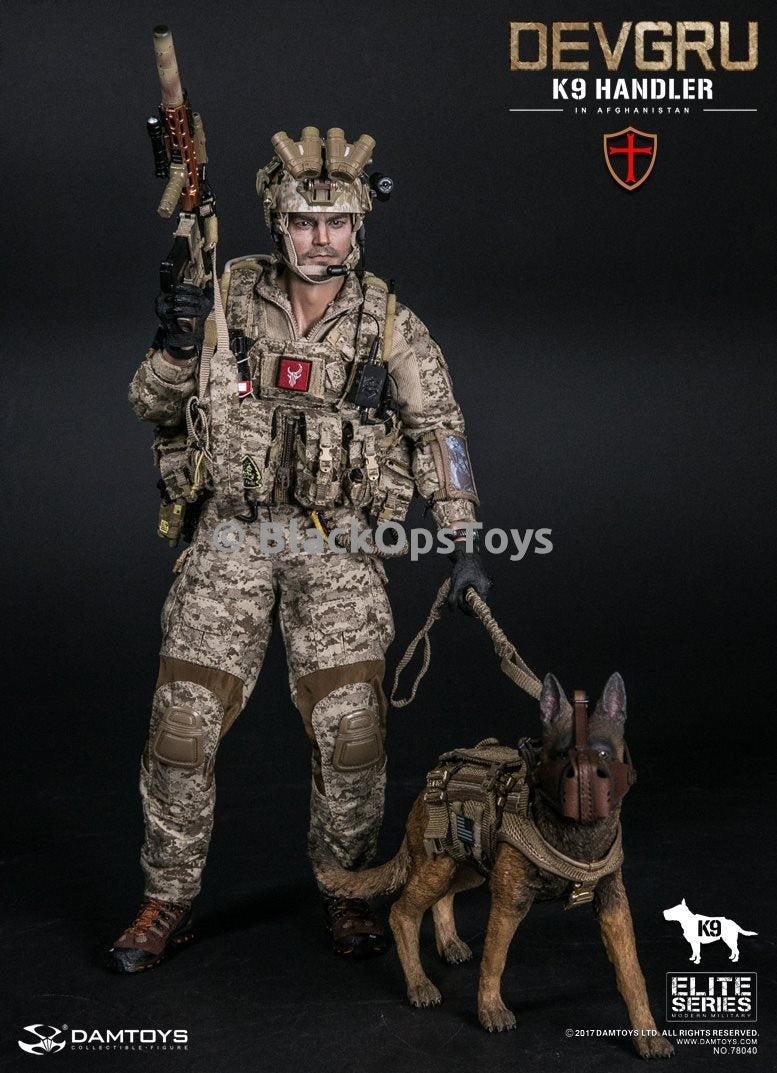 Load image into Gallery viewer, Navy Seal DEVGRU K9 Handler in Afghanistan WITH DOG Mint in Box
