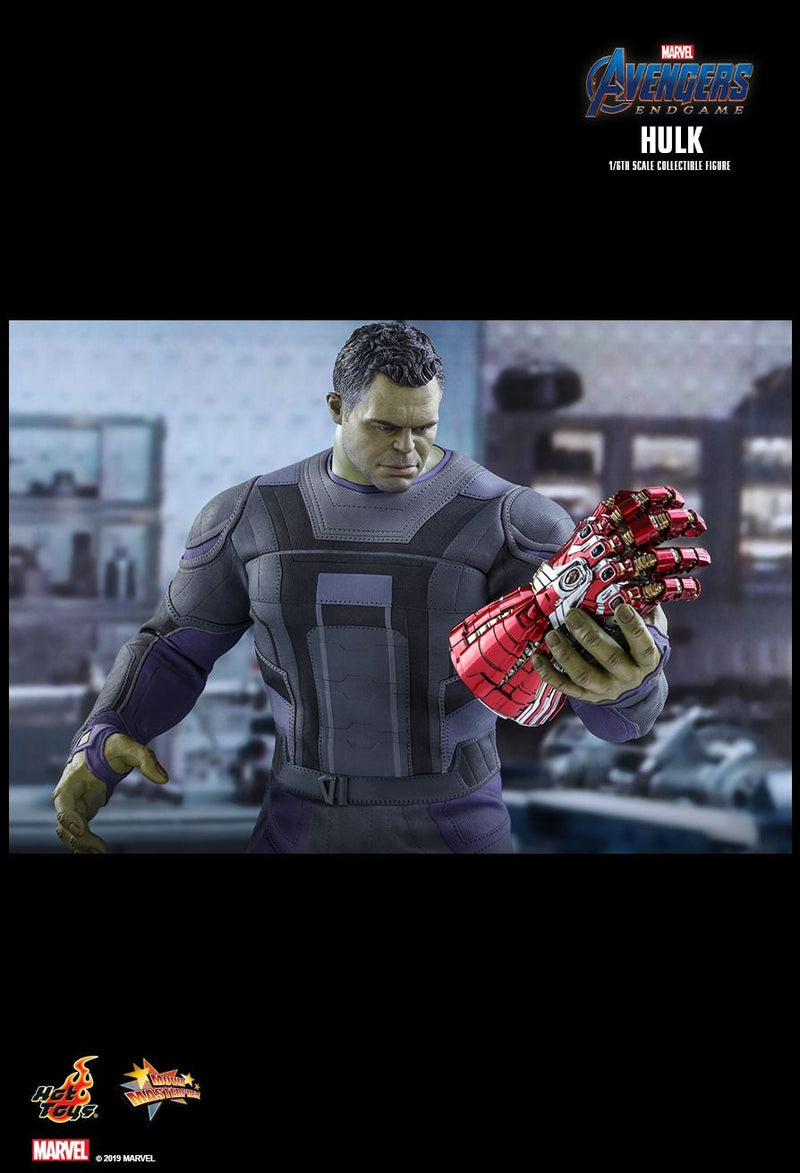 Load image into Gallery viewer, Avengers: Endgame - The Hulk &amp; Dr. Green COMBO - MINT IN BOX
