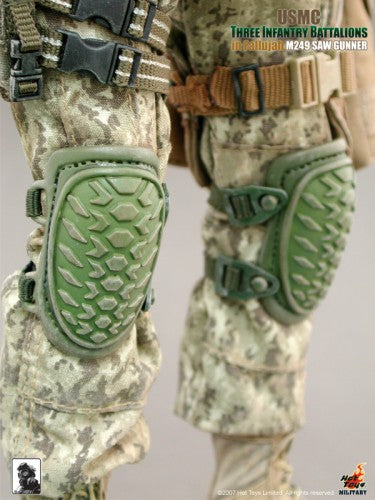 Load image into Gallery viewer, USMC Three Infantry Battalion - M249 SAW Gunner - MINT IN BOX
