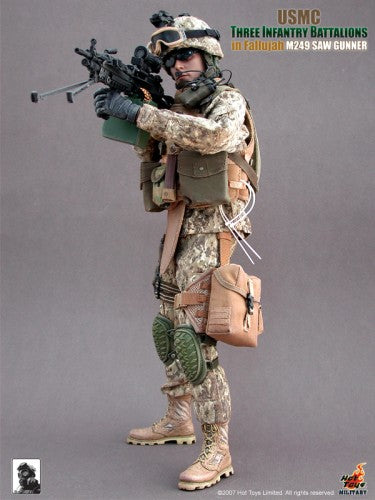 Load image into Gallery viewer, USMC Three Infantry Battalion - M249 SAW Gunner - MINT IN BOX
