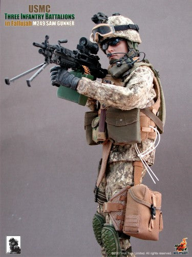 Load image into Gallery viewer, USMC Three Infantry Battalion - M249 SAW Gunner - MINT IN BOX

