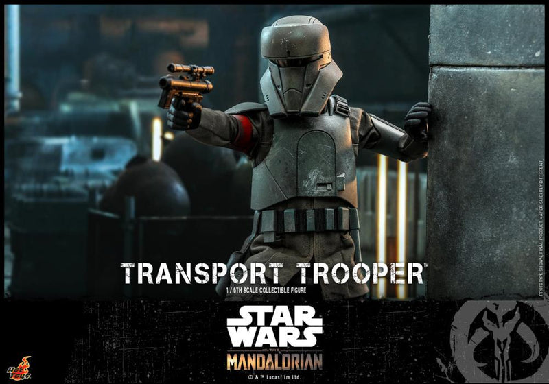 Load image into Gallery viewer, Star Wars - The Mandalorian - Transport Trooper - MINT IN BOX
