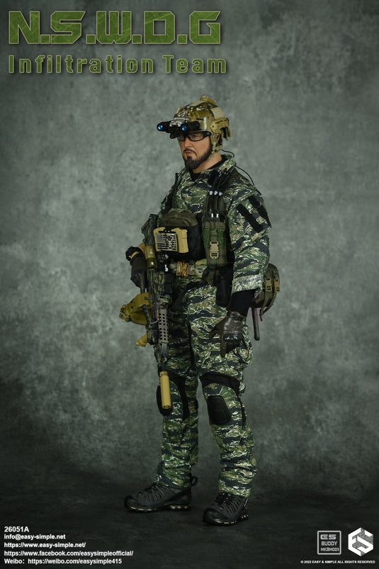 N.S.W.D.G Infiltration Team Ver. A - MINT IN BOX - 26051A