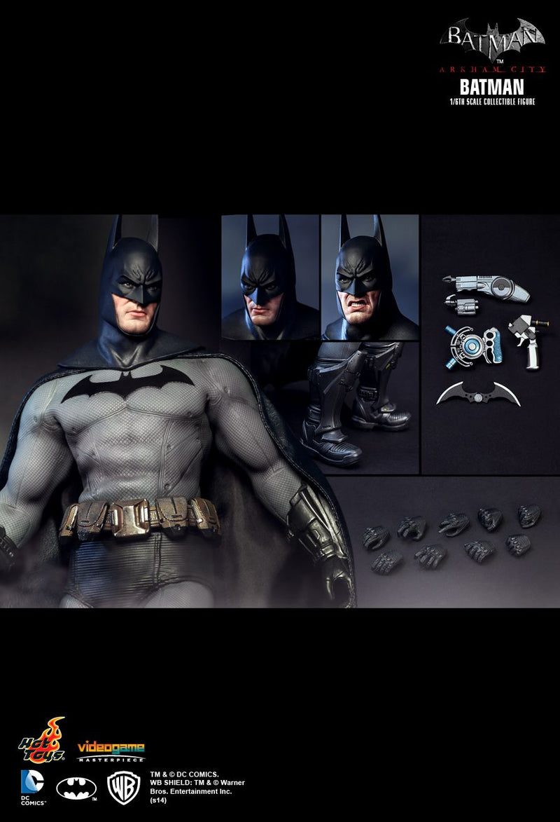 Load image into Gallery viewer, Arkham City - Batman - Batclaw w/Interchangeable Hook
