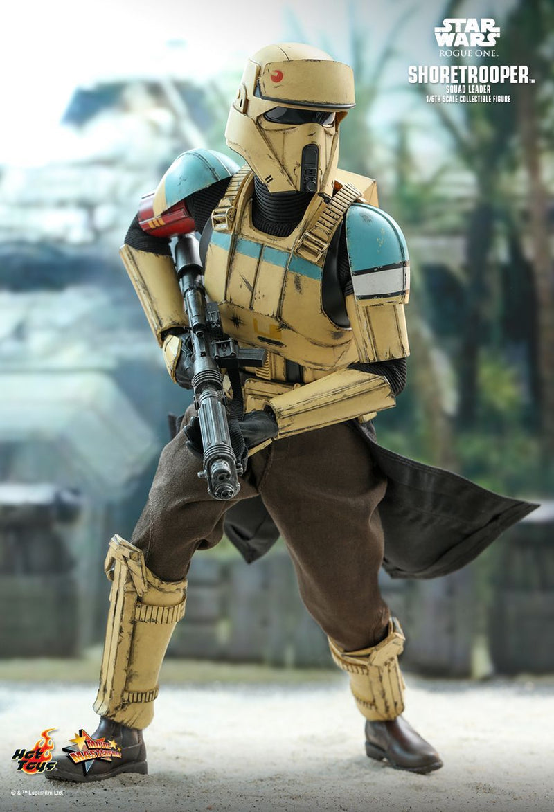 Load image into Gallery viewer, Star Wars - Shoretrooper - Weathered Gloved Hand Set w/Forearm Armor
