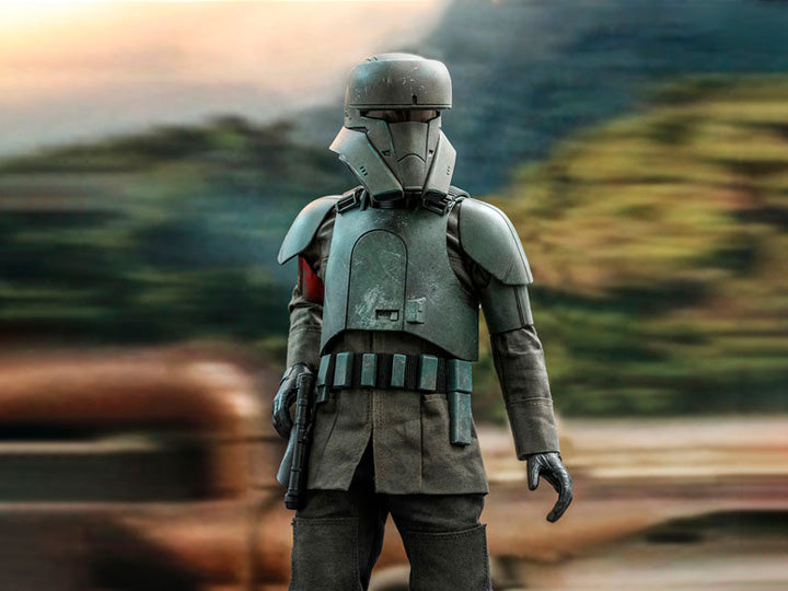 Load image into Gallery viewer, Star Wars - The Mandalorian - Transport Trooper - MINT IN BOX
