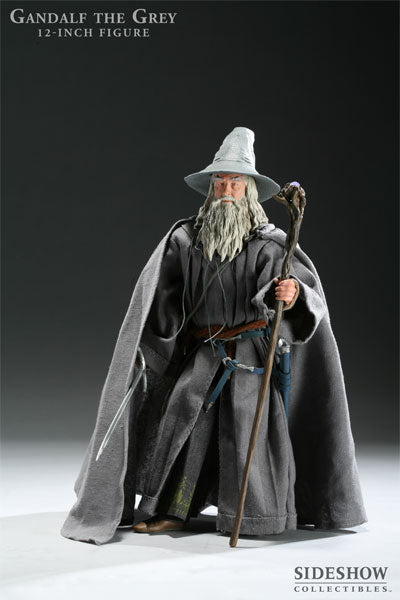 Load image into Gallery viewer, LOTR - Gandalf - Gray Cape

