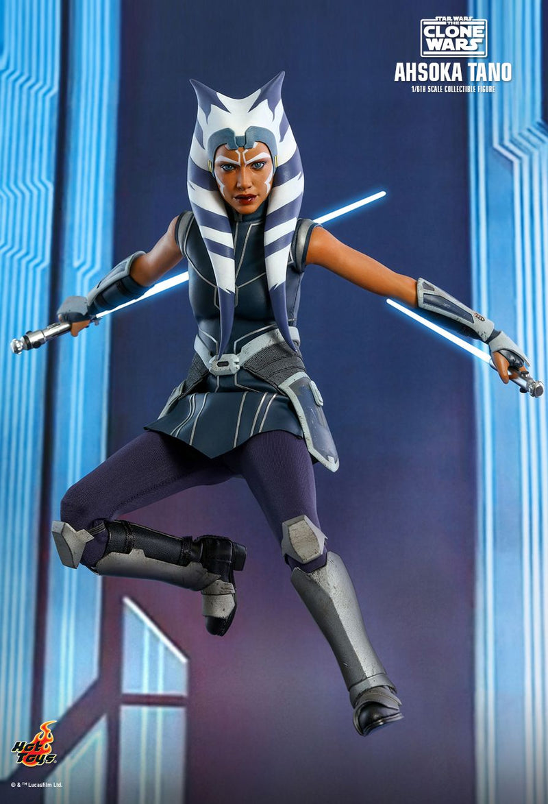 Load image into Gallery viewer, Star Wars The Clone Wars - Ahsoka - MINT IN BOX
