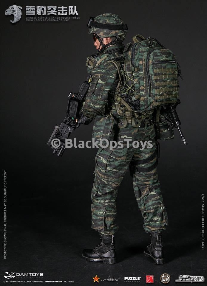 Load image into Gallery viewer, Chinese People's Armed Police Force Snow Leopard Commando Team Member Mint in Box

